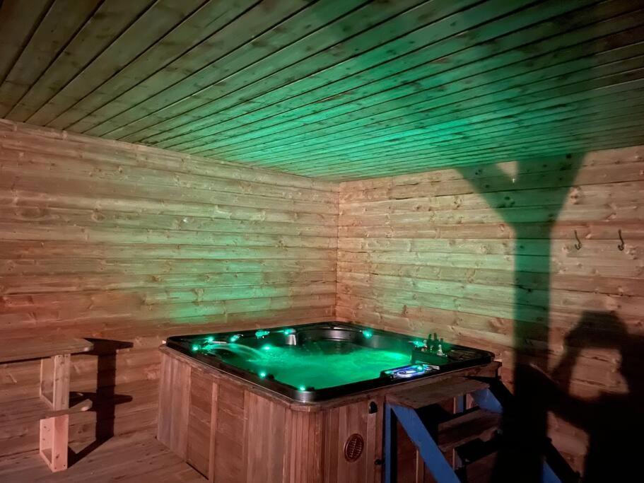 John The Mills Cottage Spahot Tub Private Beach Donegal Town Bagian luar foto