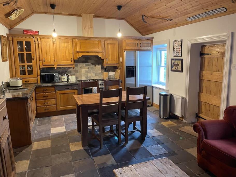 John The Mills Cottage Spahot Tub Private Beach Donegal Town Bagian luar foto